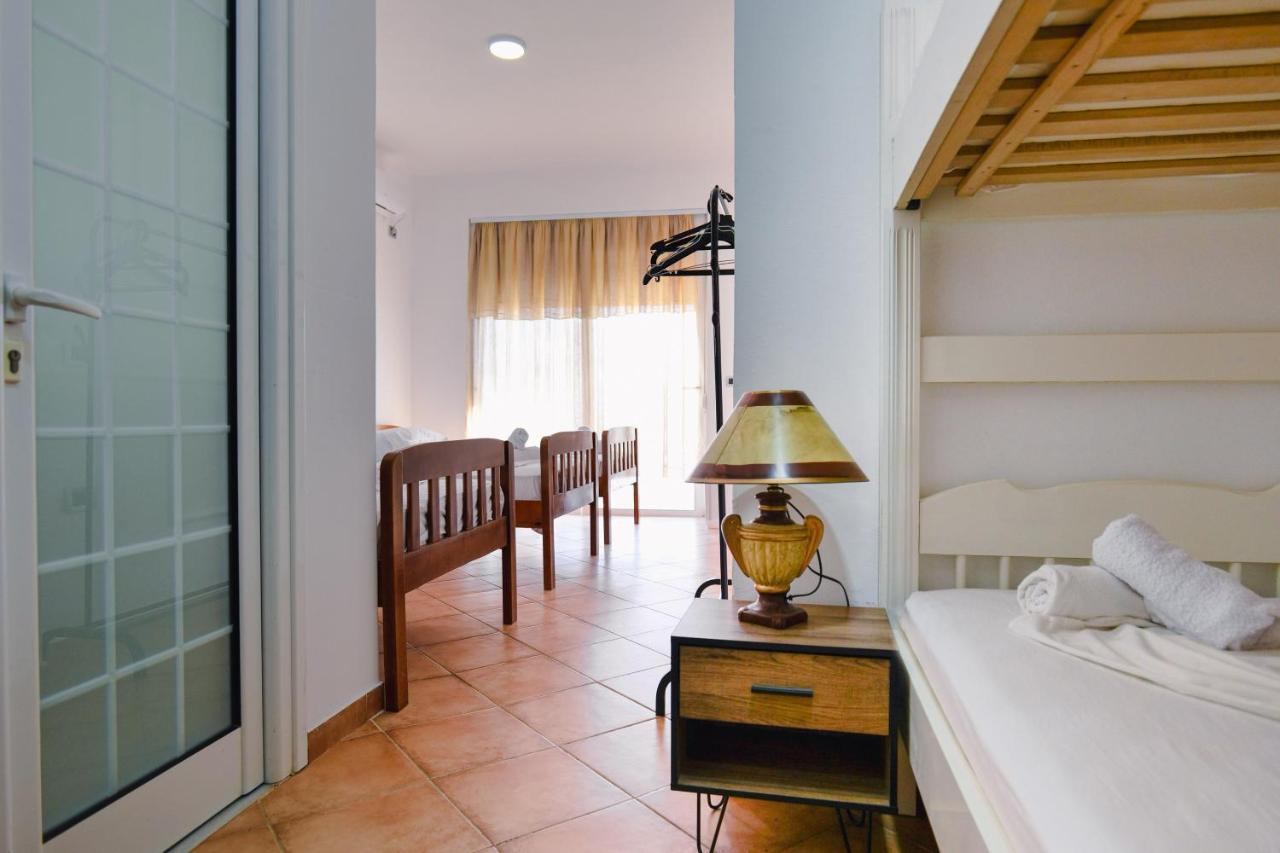 Hotel Leon Sarandë Esterno foto