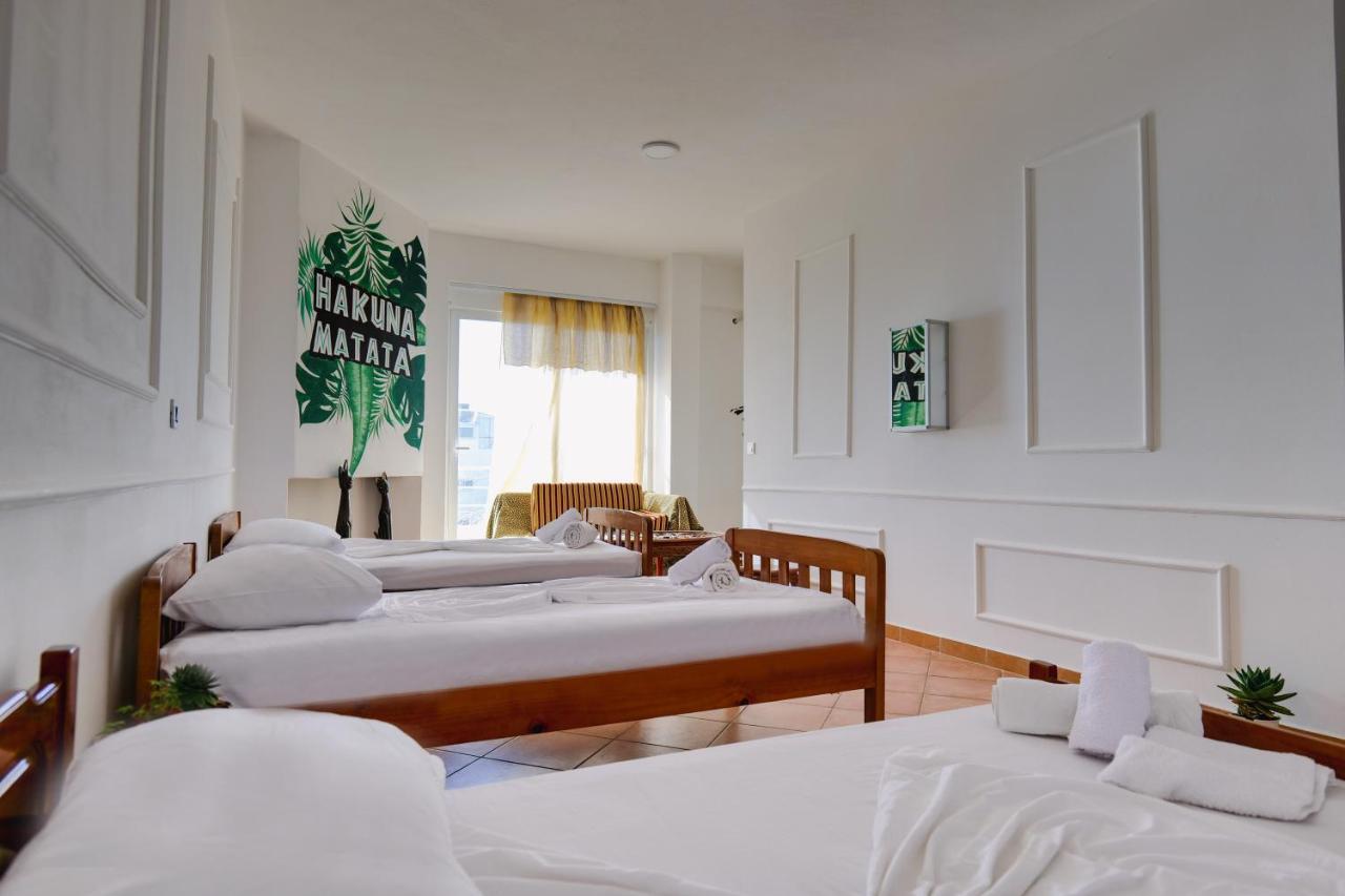 Hotel Leon Sarandë Esterno foto