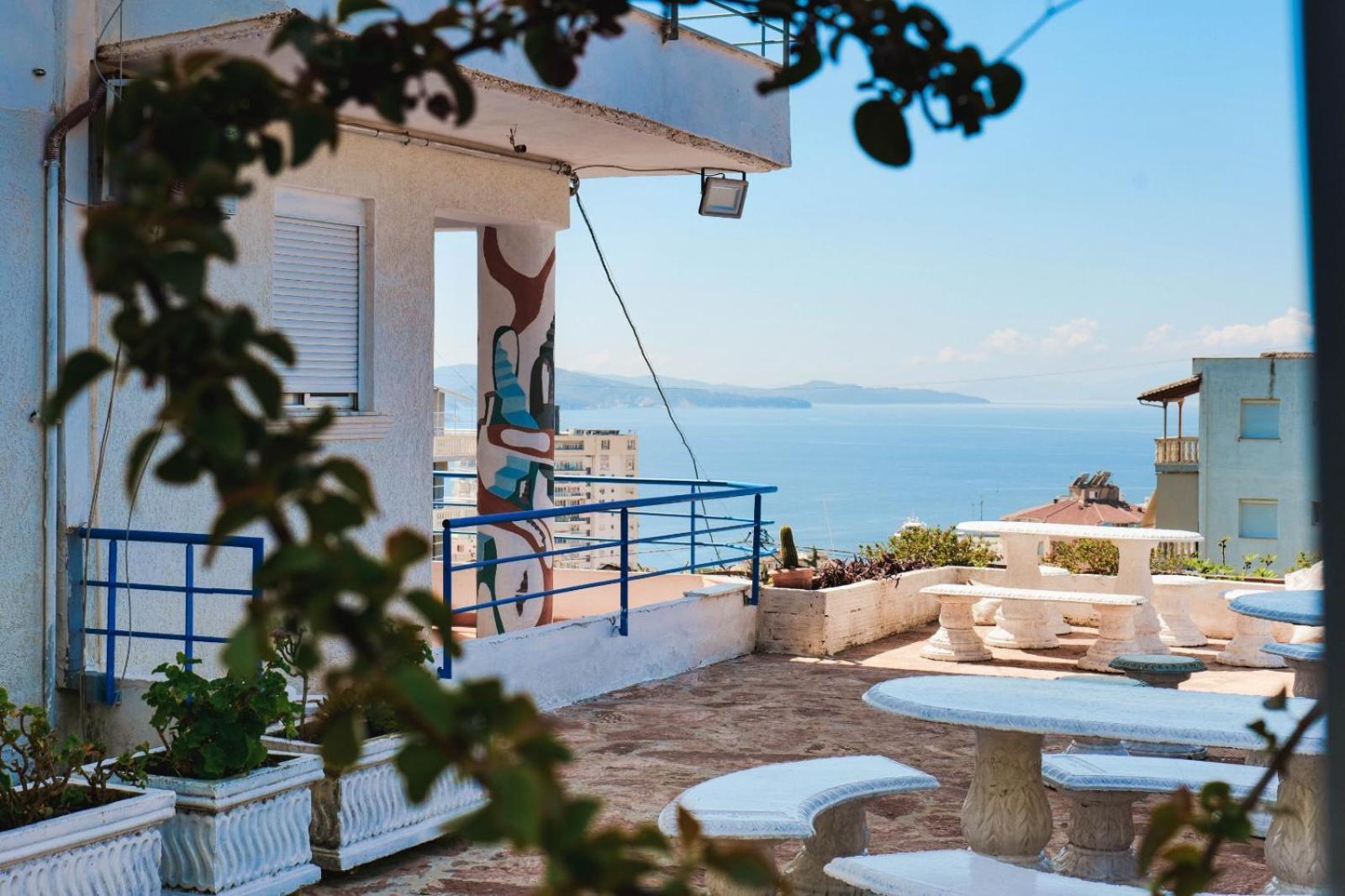 Hotel Leon Sarandë Esterno foto
