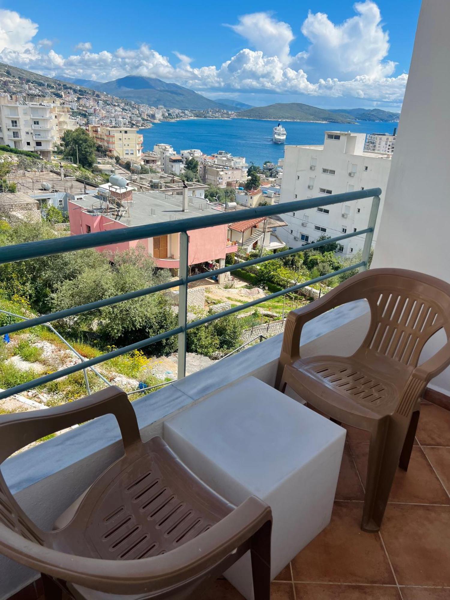 Hotel Leon Sarandë Esterno foto